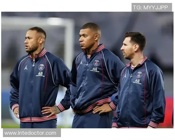 巴黎圣日尔曼逆转晋级!内马尔梅开二度破波尔图球门,成功跻身欧冠八强 巴黎圣日尔曼逆转晋级!内马尔梅开二度破波尔图球门,成功跻身欧冠八强